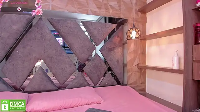 Zamahara Rodriguez online show from April 2026 07:33:02 PM