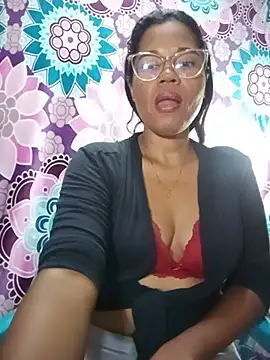 Snapshot of Yandris_1212 chatting on June 2026 11:22:02 PM Yandris 1212 online show from June 2026 11:22:02 PM