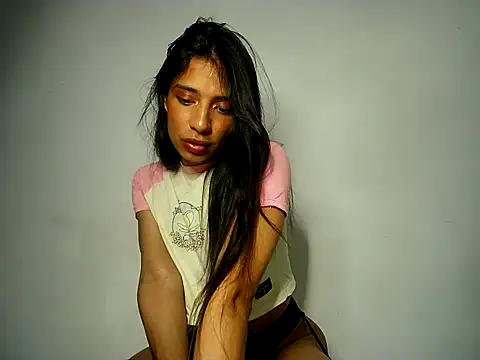 Snapshot of andy_bby chatting on February 2026 03:51:02 AM andy bby online show from February 2026 03:51:02 AM