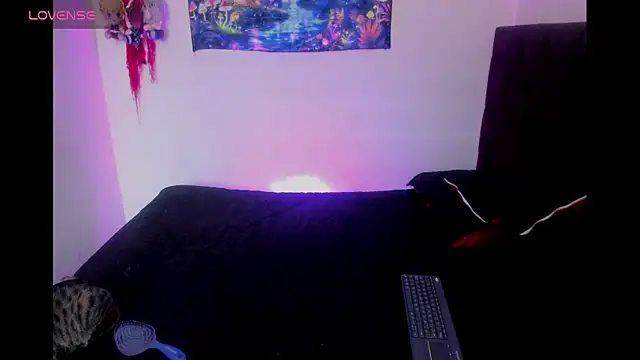 lunaa rayy420 online show from June 2026 06:24:02 PM