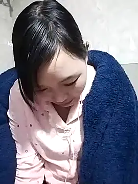 Snapshot of lia-coy chatting on February 2026 02:59:02 AM lia-coy online show from February 2026 02:59:02 AM