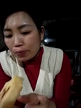 Snapshot of lia-coy chatting on February 2026 03:20:01 PM lia-coy online show from February 2026 03:20:01 PM