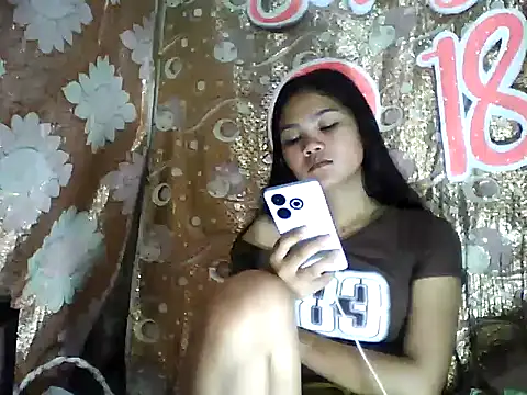 PinaySkinnyJust18 online show from February 2026 11:23:02 PM