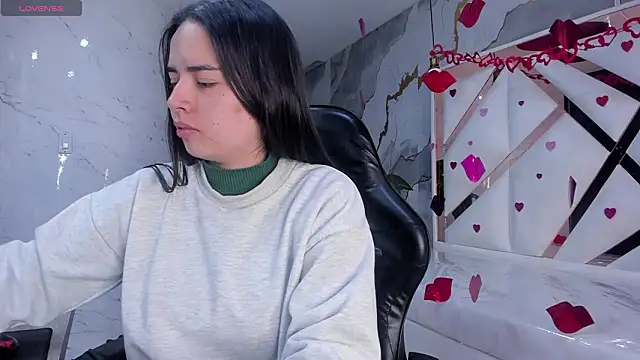 Qetsyah tf online show from February 2026 12:56:01 PM