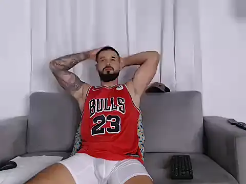 Snapshot of Handsomen69 chatting on February 2026 03:28:02 AM Handsomen69 online show from February 2026 03:28:02 AM