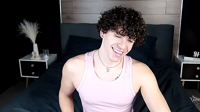 Snapshot of TylerGibson chatting on February 2026 07:51:02 PM TylerGibson online show from February 2026 07:51:02 PM