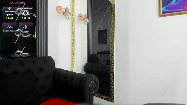 IvyyEmerald online show from February 2026 01:18:01 PM