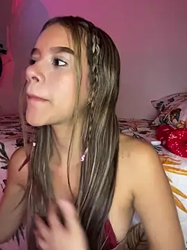 BellaMoon  online show from March 2026 03:33:01 AM