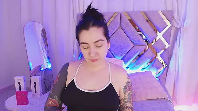 KathiaJenner online show from July 2026 11:24:02 AM