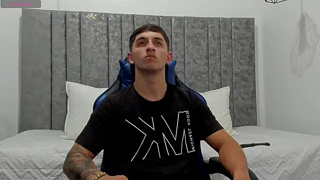 Calvin Hunter online show from April 2026 03:07:02 AM