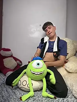 Naim TheKing online show from March 2026 01:31:02 AM