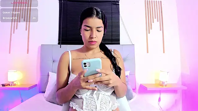  kimmygrey online show from February 2026 01:39:02 AM