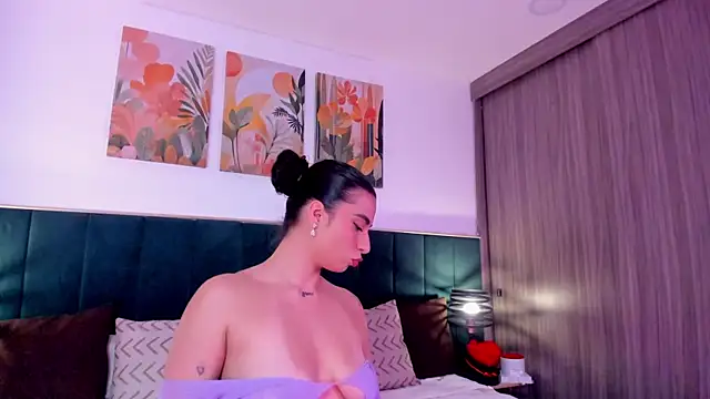 IrinaBlanc online show from June 2026 01:07:02 AM