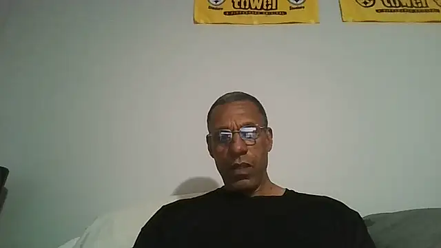 swimmer2496 online show from June 2026 03:18:01 AM
