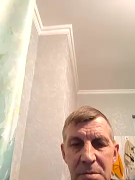 andrei73200 online show from February 2026 03:02:01 PM