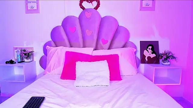 Ms zozi  online show from February 2026 02:37:01 PM