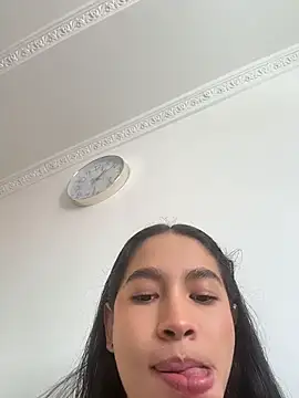 JuliaaVega online show from July 2026 06:07:02 PM