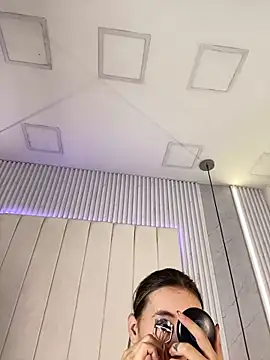 Snapshot of JuliaColemann chatting on February 2026 12:00:01 PM JuliaColemann online show from February 2026 12:00:01 PM