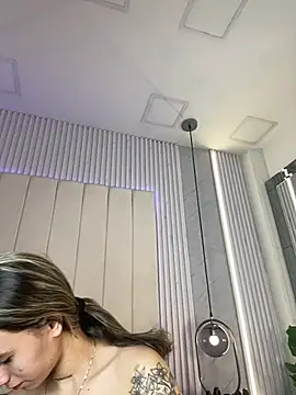 JuliaColemann online show from March 2026 11:16:02 AM