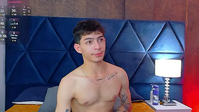 Logan Woods online show from March 2026 11:08:01 PM