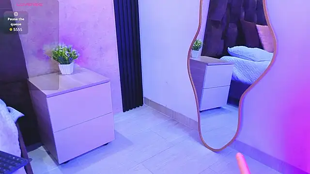 vicky grey online show from March 2026 11:51:01 AM