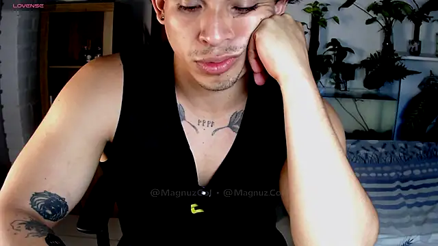 Magnuz Col online show from July 2026 03:56:02 AM