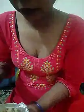 Snapshot of Ayesha_Khan1 chatting on February 2026 04:28:02 AM Ayesha Khan1 online show from February 2026 04:28:02 AM