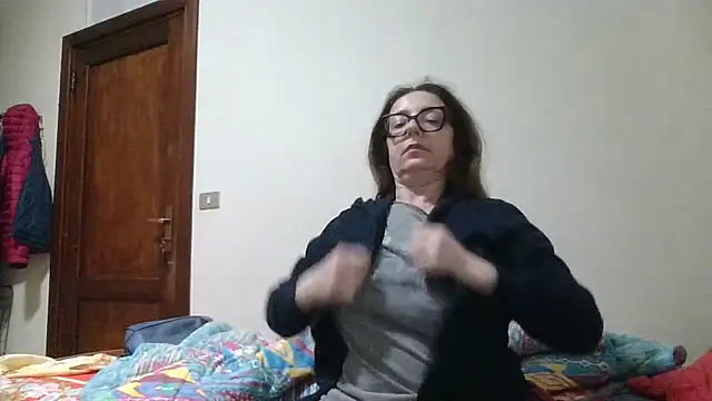 Miasexmilf online show from May 2026 11:45:02 PM
