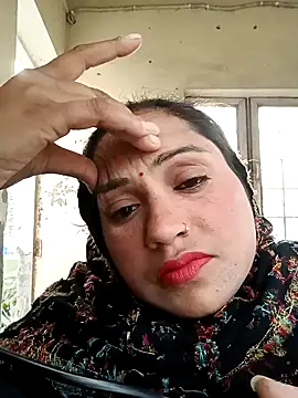 Snapshot of Cute-karisma1234 chatting on February 2026 01:59:02 AM Cute-karisma1234 online show from February 2026 01:59:02 AM