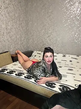 Lubovnikii online show from April 2026 03:53:01 PM