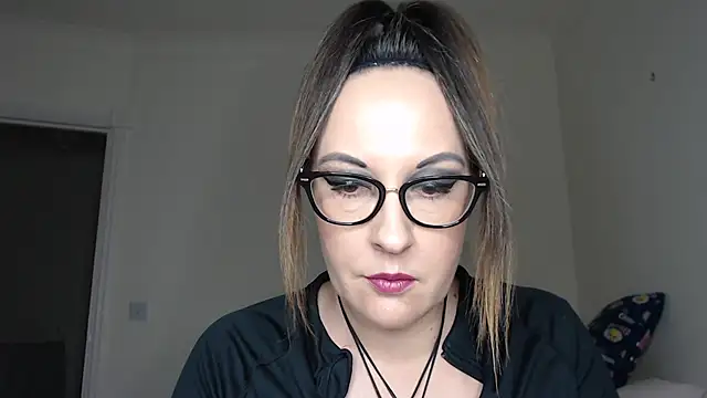 PsychicDominatrix online show from February 2026 03:44:01 PM