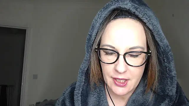 PsychicDominatrix online show from March 2026 07:07:01 PM