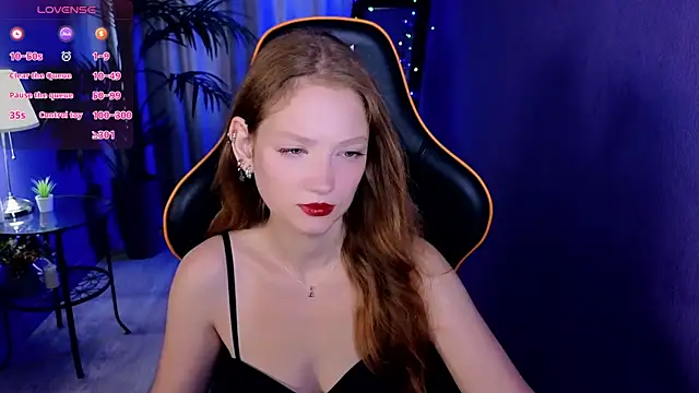 Snapshot of Your_lilith_ chatting on July 2026 06:02:02 AM Your lilith online show from July 2026 06:02:02 AM