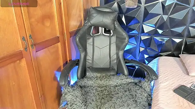 Snapshot of liia_marin chatting on February 2026 04:44:01 AM liia marin online show from February 2026 04:44:01 AM