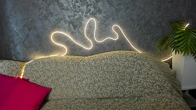 Dream Olivia online show from March 2026 02:13:01 AM