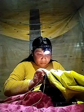 kussecka online show from February 2026 12:08:01 PM