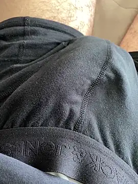 tip4sexxx online show from April 2026 09:03:01 AM