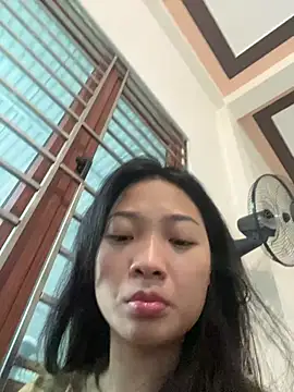 Snapshot of Lyn-be99 chatting on February 2026 12:29:02 AM Lyn-be99 online show from February 2026 12:29:02 AM