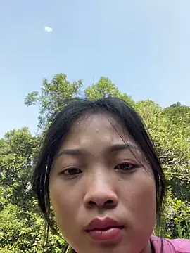 Snapshot of Lyn-be99 chatting on February 2026 07:19:01 AM Lyn-be99 online show from February 2026 07:19:01 AM