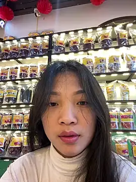 Lyn-be99 online show from March 2026 11:52:01 PM