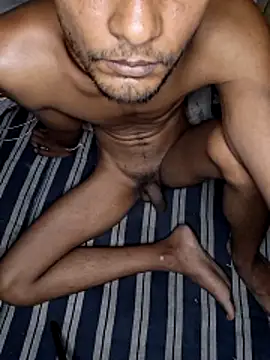 Snapshot of Ayush281999 chatting on June 2026 05:26:02 PM Ayush281999 online show from June 2026 05:26:02 PM