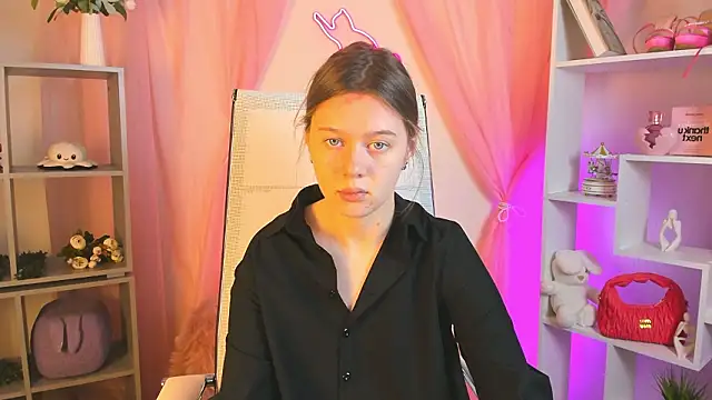 Snapshot of CelestineMauriac chatting on February 2026 12:28:02 PM CelestineMauriac online show from February 2026 12:28:02 PM