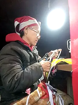 yoyosexy11 online show from February 2026 03:10:01 AM