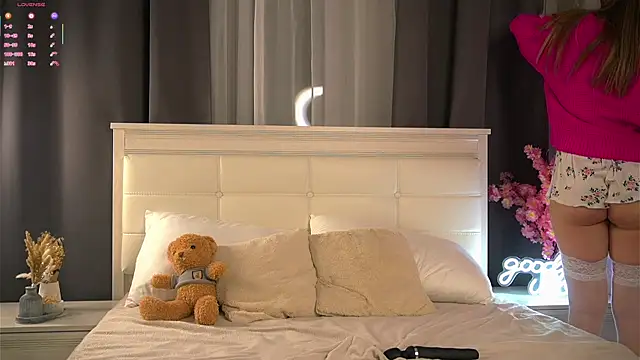 VernonGarcias online show from February 2026 12:14:01 PM