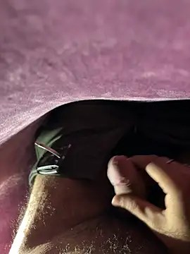 hardlysuck online show from January 2026 07:11:01 PM