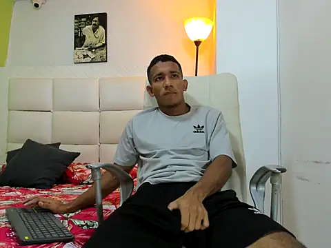 ricky spensar23cm  online show from February 2026 01:59:02 AM