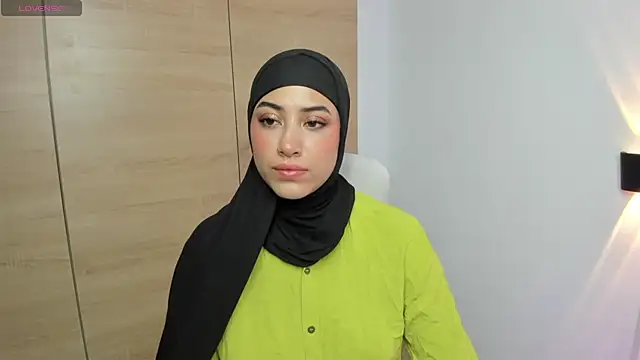 LAY LA  online show from February 2026 08:59:01 PM