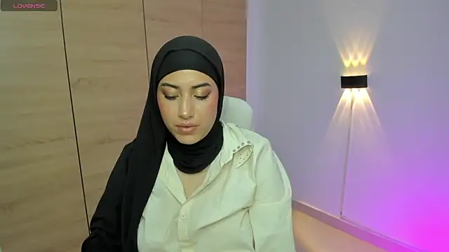 LAY LA  online show from March 2026 08:26:02 PM