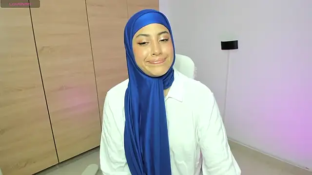 LAY LA  online show from March 2026 09:09:01 PM