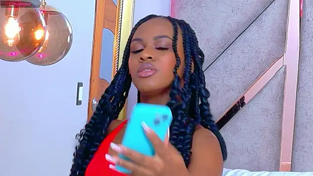 Sally-Noa online show from April 2026 02:09:01 PM